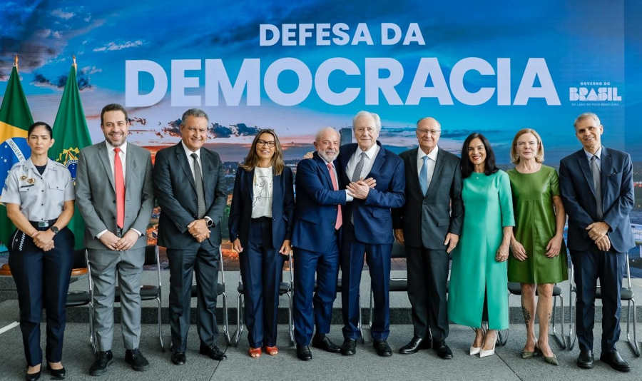ato8jan26 lula anistia2